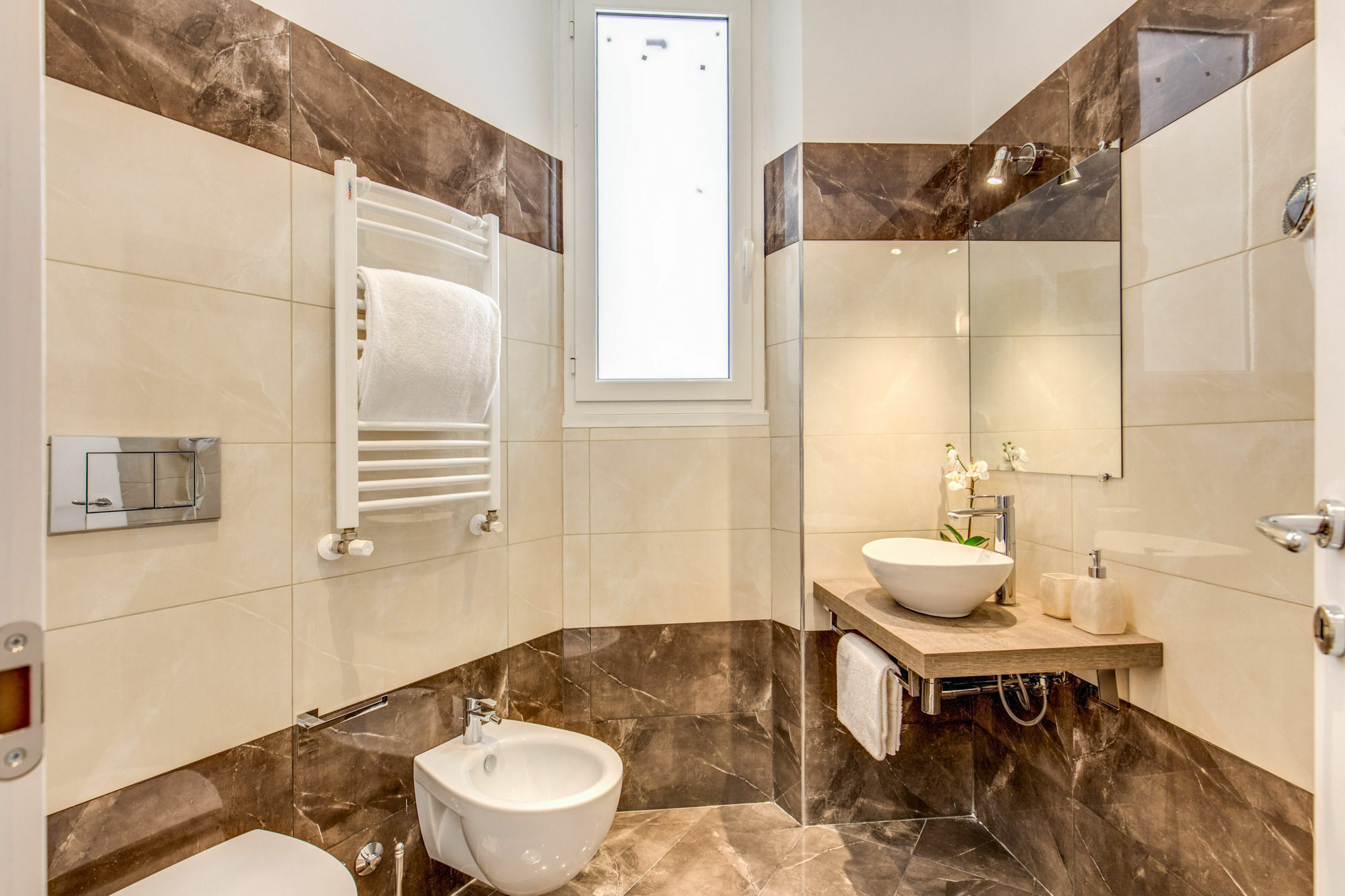 The Bridge Suites Rome Bagian luar foto