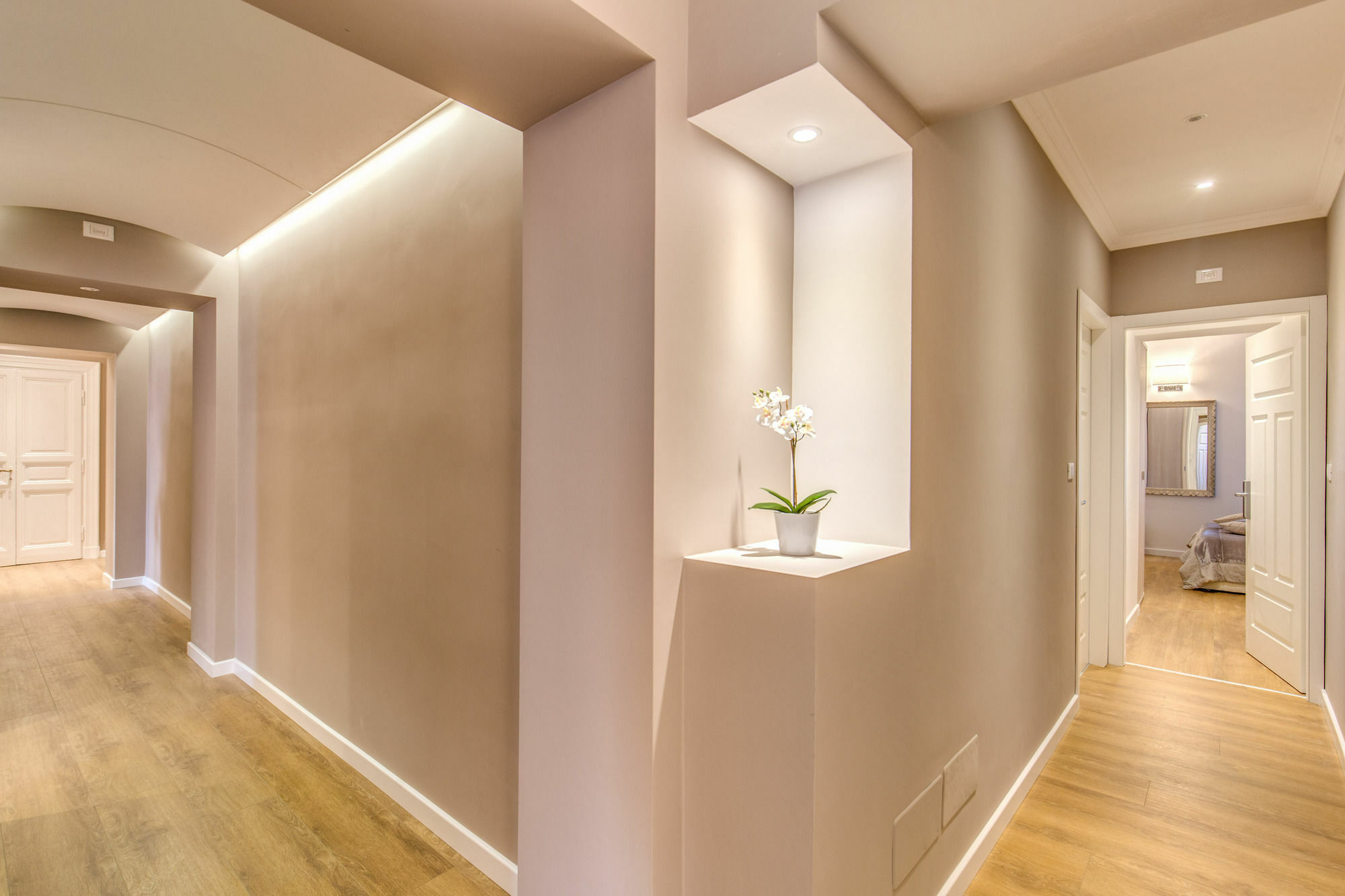 The Bridge Suites Rome Bagian luar foto